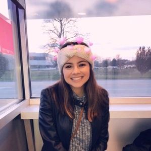 Meet your Posher, Sinnai